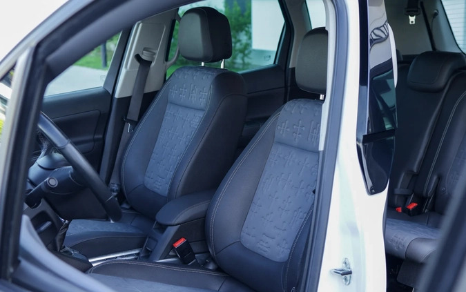 Opel Meriva cena 27900 przebieg: 174111, rok produkcji 2011 z Radom małe 631